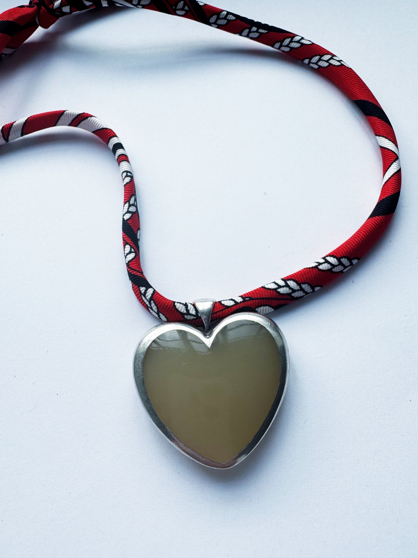 Red Ribbon Agate Puff Heart Necklace