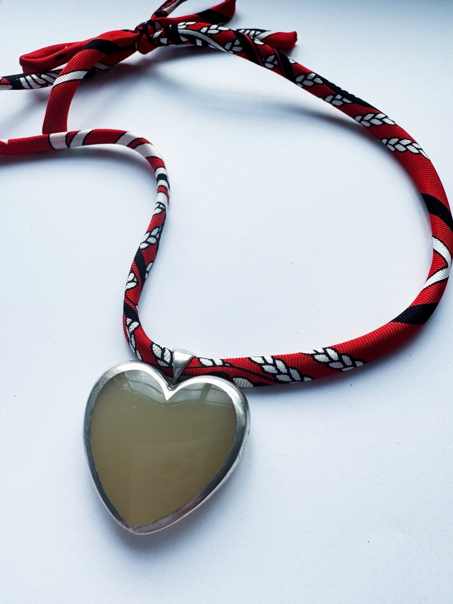 Red Ribbon Agate Puff Heart Necklace